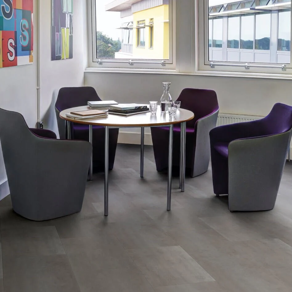 Amtico-Spacia-Zinc-Room-1.jpg-1.webp
